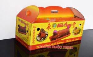 Thùng carton đựng heo sữa quay in sẵn tại Bao Bì Quốc Thịnh